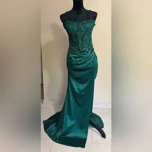 B Darlin | Dresses | B Darlin Green Asymmetrical Ruched Maxi Dress | Poshmark B Darlin | Dresses | B Darlin Green Asymmetrical Ruched Maxi Dress | Poshmark